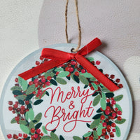 4pcs/pack, CHRISTMAS ORNAMENT, WOODEN ORNAMENT-Flat Pick - Xmas Wreath w/"Merry & Bright" & Bow Wood Hanger