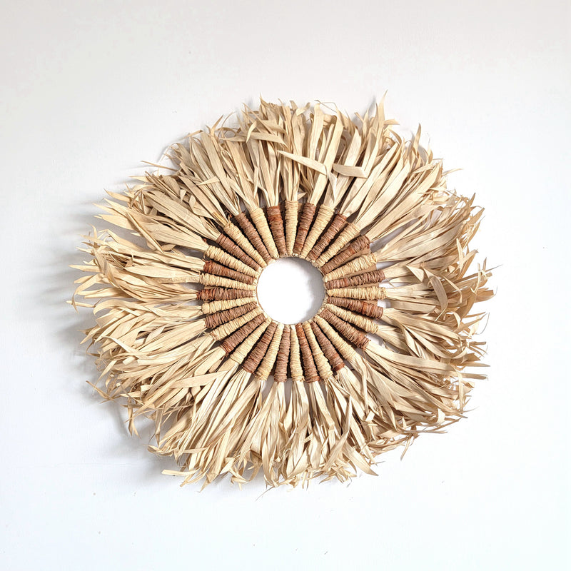 FREE SHIPPING NATURAL FIBER HANGER RAFFIA & PALM LEAF DRIED FLORIA LEAF D40CM WALL DECORATIONS HANDWORK