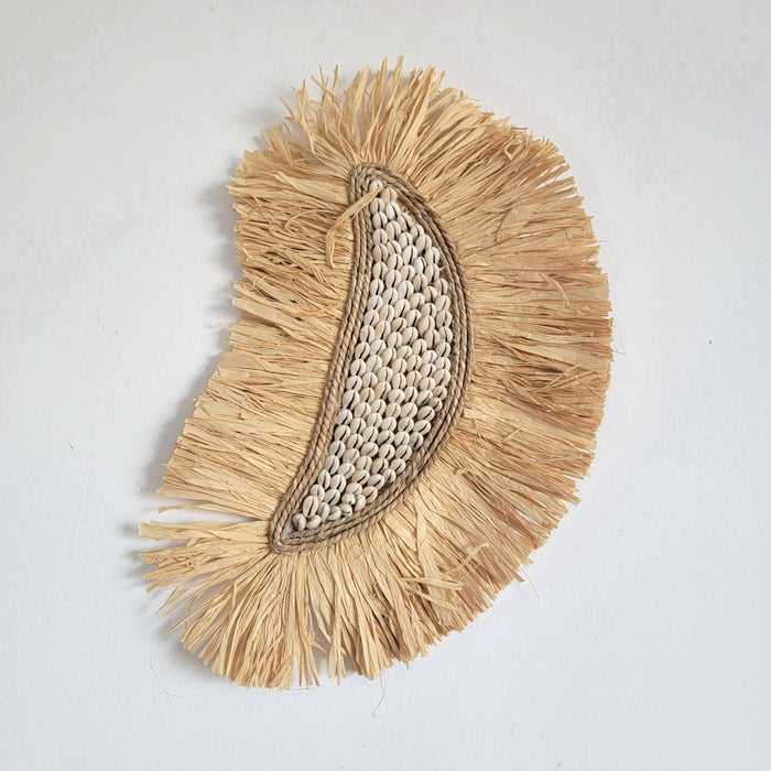 Natural Straw & Shell Hand - woven Wall Art for Bohemian Home Style moon shape
