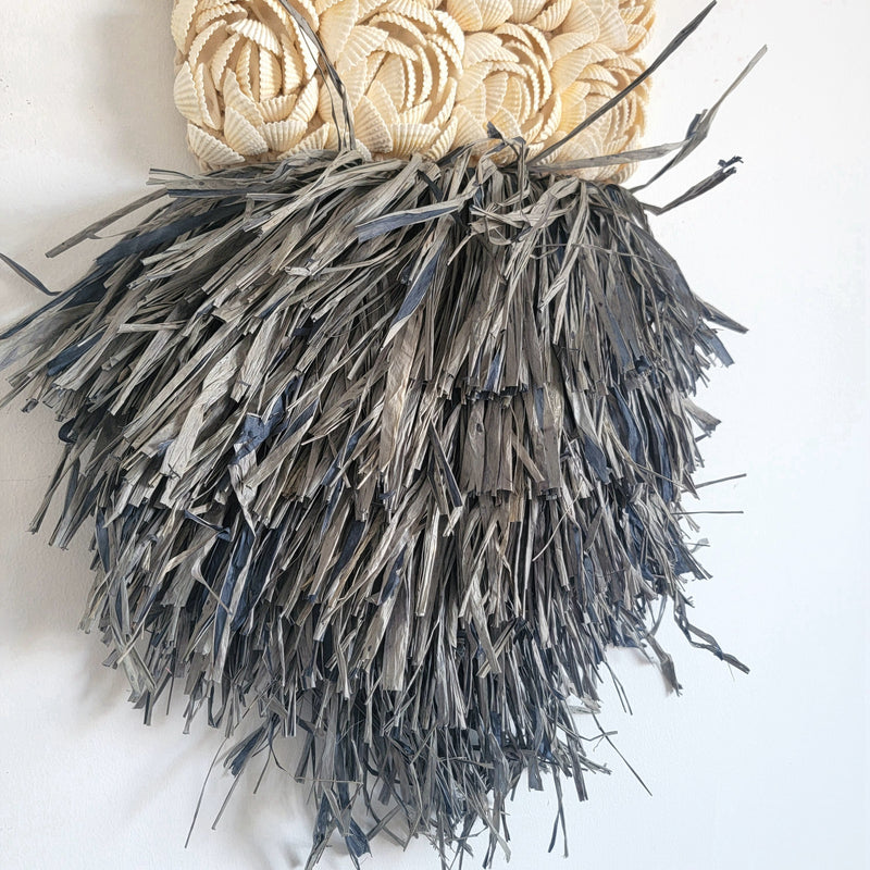 HOME DECOR-RAFFIA DECORATION-WALL DECORATION--RAFFIA AND SHELLS