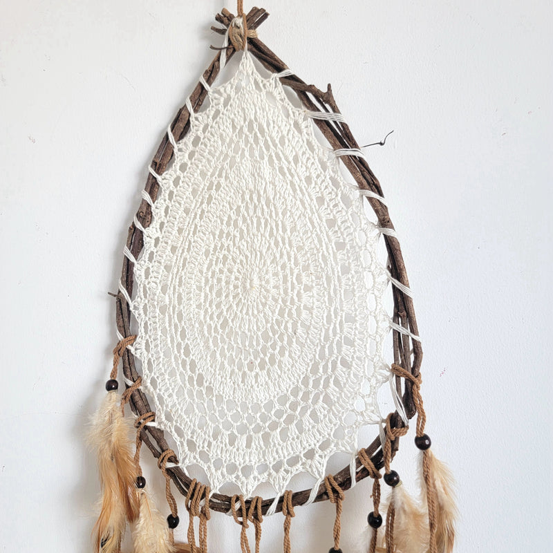 BOHO HOME DECORATION BOHO DREAMCATCHER WALL DECORATION  Drop shape with feathers-with branch, with crochet web