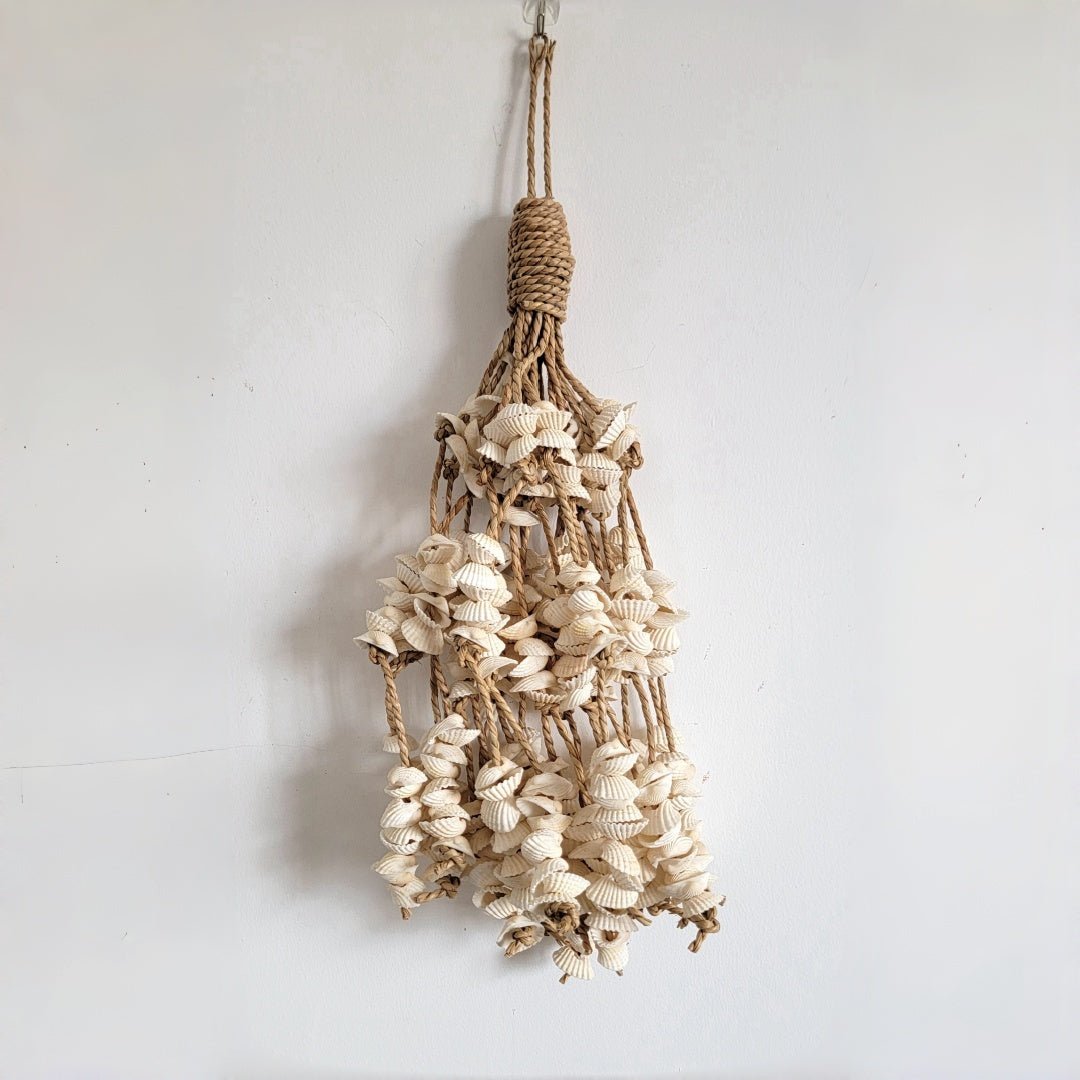 free shipping Boho Seashell Wall Hanging – Handwoven Macramé Coastal Decor Boho Style Shell Home Decor with Multiple Shells for Bohemian Decor