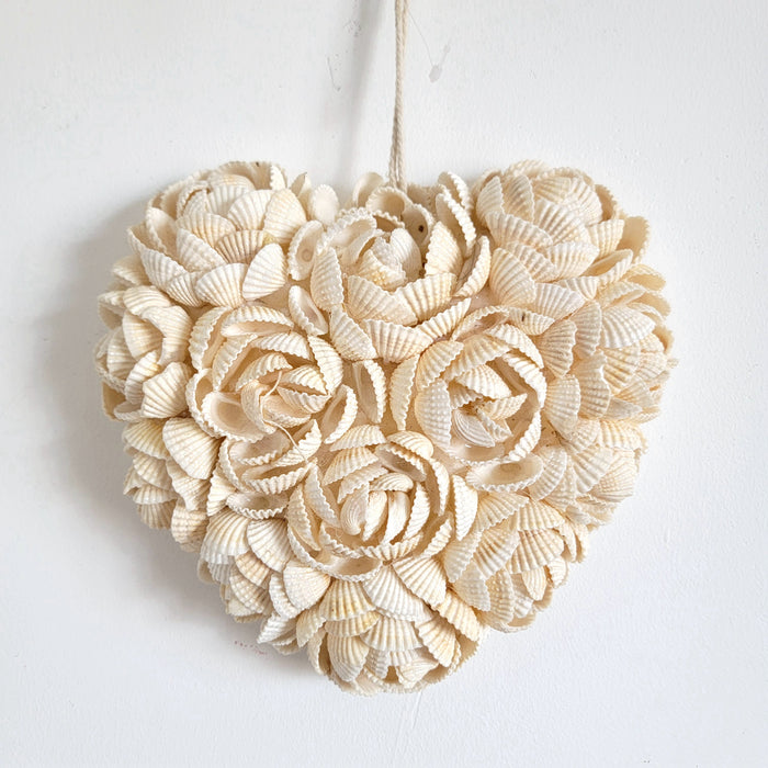 FREE SHIPPING shell decoration-shells-HEART SHAPE HANGER
