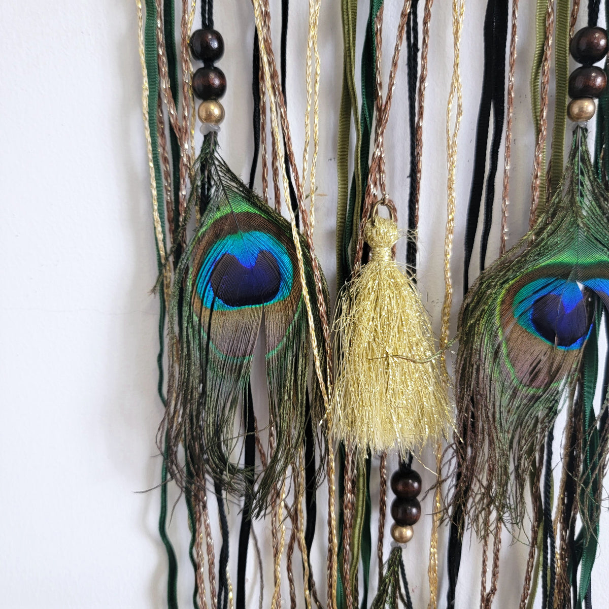 DREAMCATCHER-HOME DECORATION- Black colour with feather and with peacock feathers-D20CM, H38CM