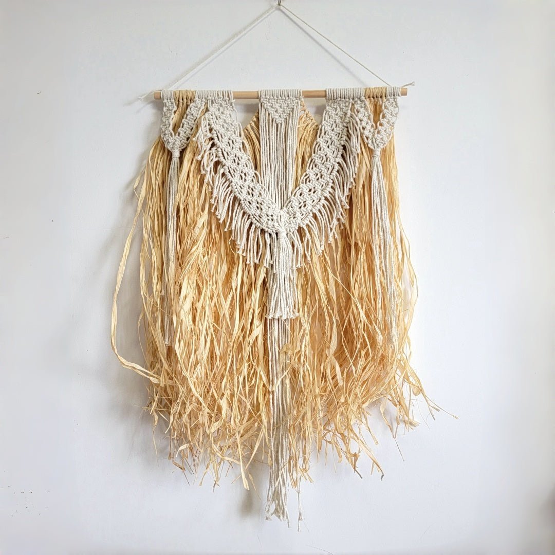 free shipping Handmade Boho Macrame Wall Hanging with Natural Raffia Fringe