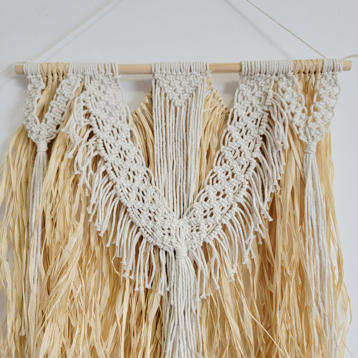 free shipping Handmade Boho Macrame Wall Hanging with Natural Raffia Fringe