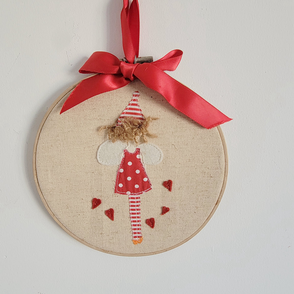 Handmade Rustic Embroidery Hoop Art - Red Heart Love Themed Wall Hanging Decor for Home & Valentine's Day