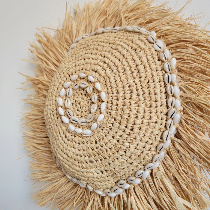 Natural Raffia Shell Wall Decor | Boho Round Wall Art with Cowrie Shells & Fringe for Coastal Homes