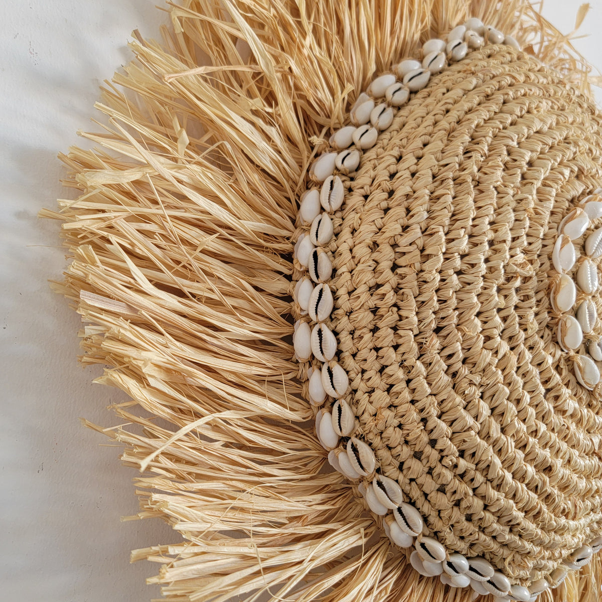Natural Raffia Shell Wall Decor | Boho Round Wall Art with Cowrie Shells & Fringe for Coastal Homes