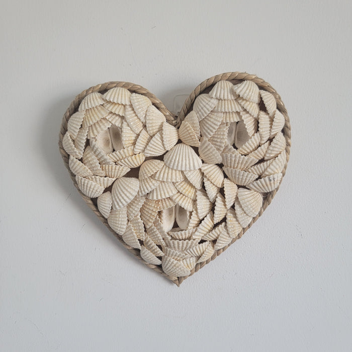 HOME DECOR SHELL DECORATIONS-SEA SHELLS-ROOM DECORATION-BOHO HANGING HEART SHAPE