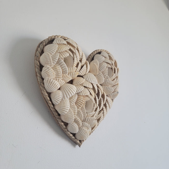 HOME DECOR SHELL DECORATIONS-SEA SHELLS-ROOM DECORATION-BOHO HANGING HEART SHAPE