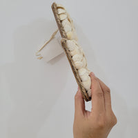 Handmade Seashell Hamsa Hand Wall Decor – Sacred Protective Symbol for Ramadan Blessings & Home Ambiance