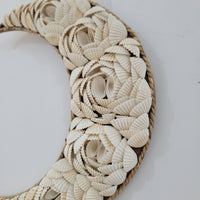 Ramadan Kareem Handmade Seashell Crescent Wall Decor – Sacred Coastal-Infused Accent for Your Holy Month Space