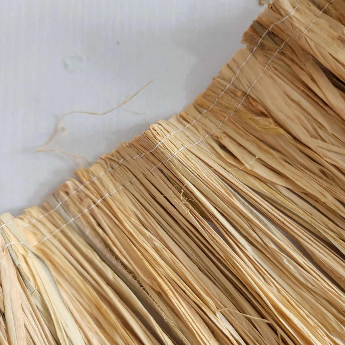 Natural Raffia Straw Tassel Grass Trim Garland Ornament for Wedding Party Living Room Bedroom - Background Decorations