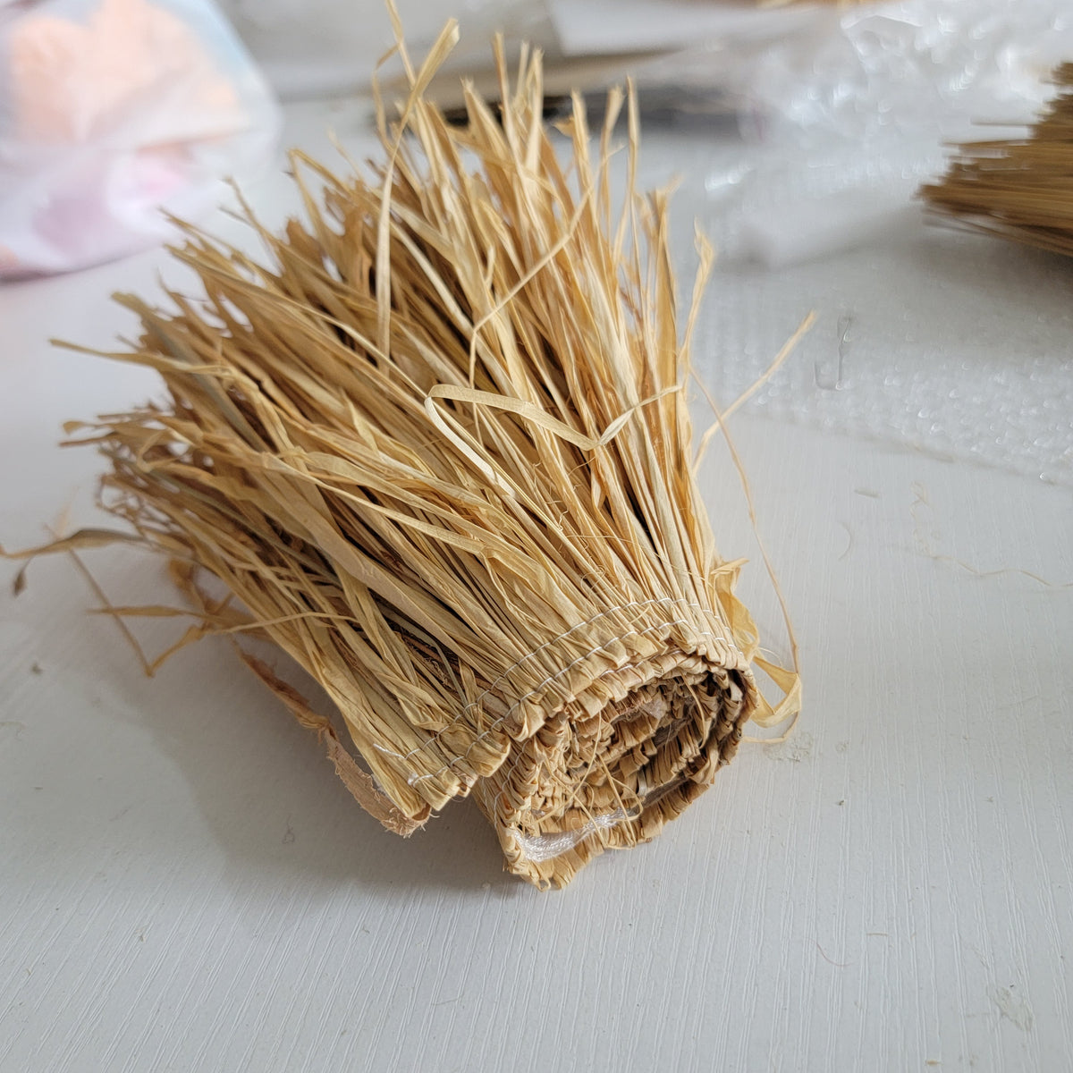 Natural Raffia Straw Tassel Grass Trim Garland Ornament for Wedding Party Living Room Bedroom - Background Decorations