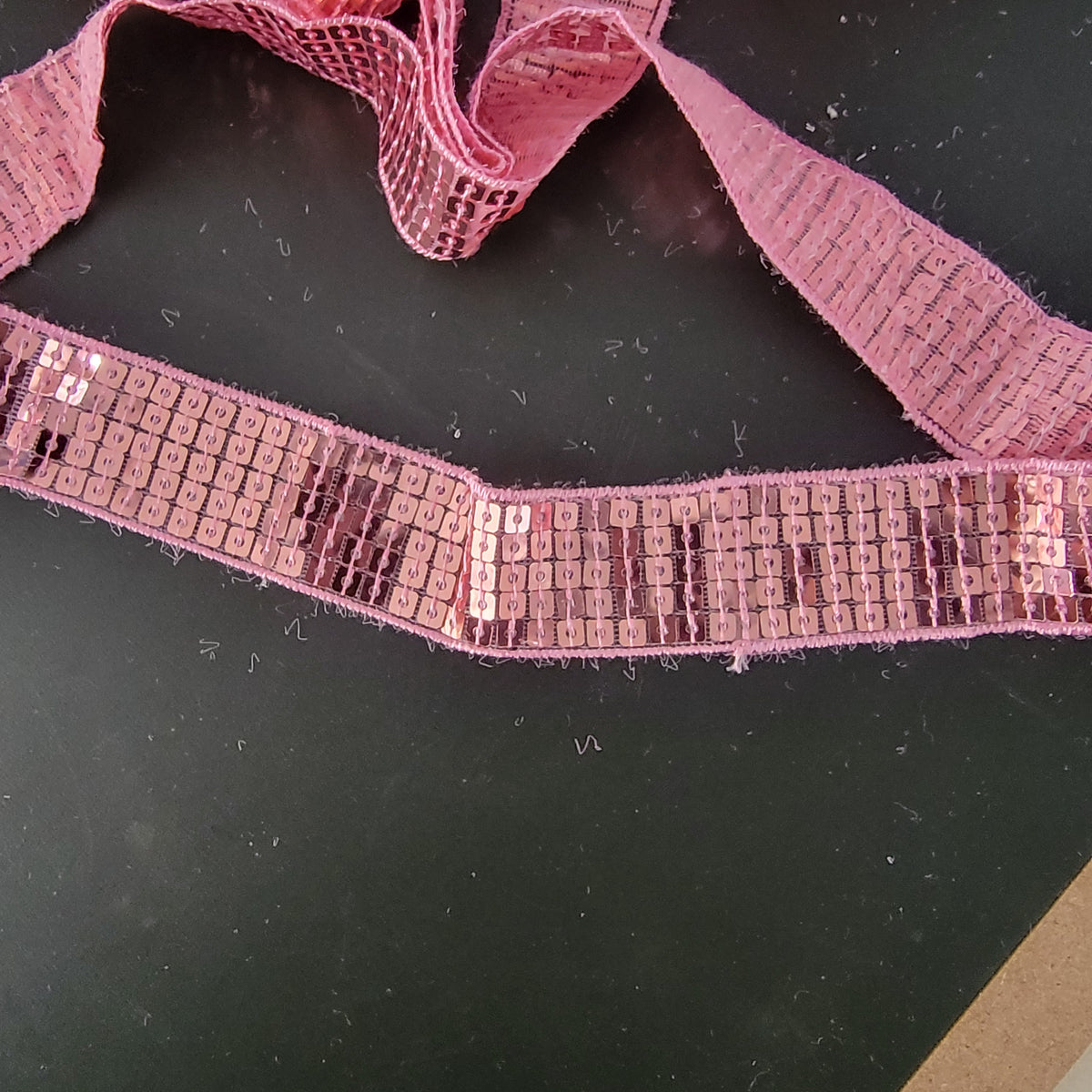 10meters Hand-sewn sequin lace 2.4cm around Woven Gimp Braid Trim Decorative Fabric Trim for Wedding Bridal DIY