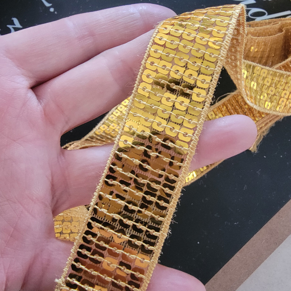 10meters Hand-sewn sequin lace 2.4cm around Woven Gimp Braid Trim Decorative Fabric Trim for Wedding Bridal DIY