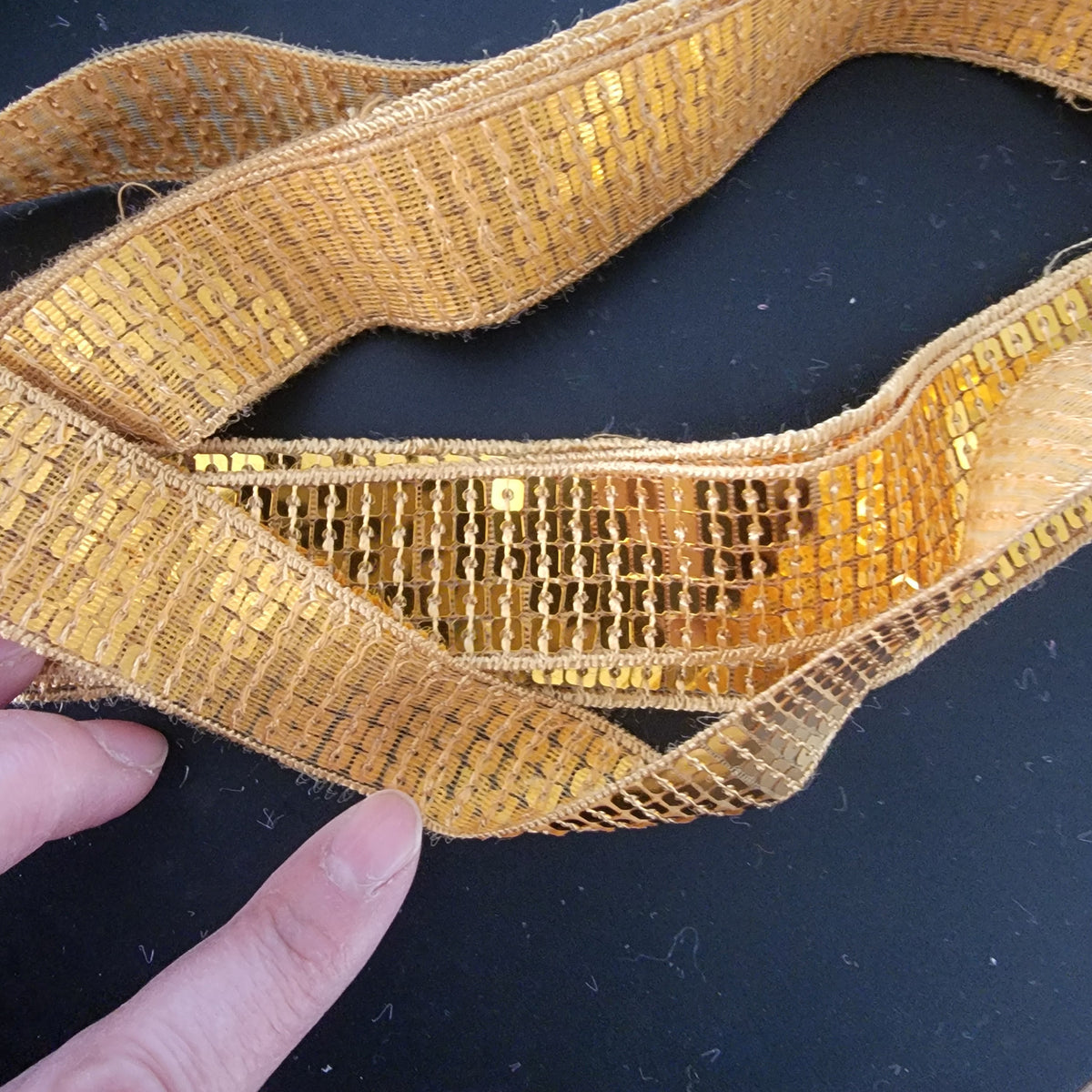 10meters Hand-sewn sequin lace 2.4cm around Woven Gimp Braid Trim Decorative Fabric Trim for Wedding Bridal DIY