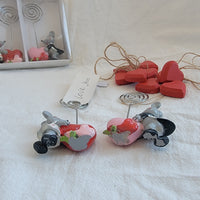 Cute Bride & Groom Mouse Heart Note Holders — Whimsical Desk Decor & Romantic Gift