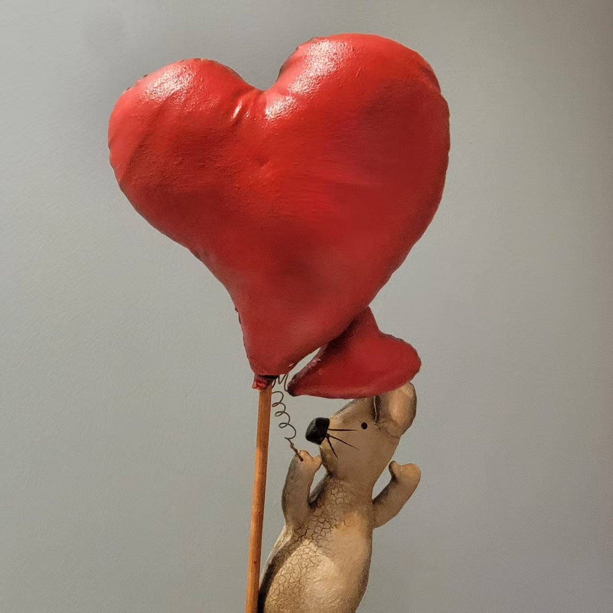 Valentine's Day hearts with mouse pick Valentine's Decoration Figurines Valentine's Day Decor