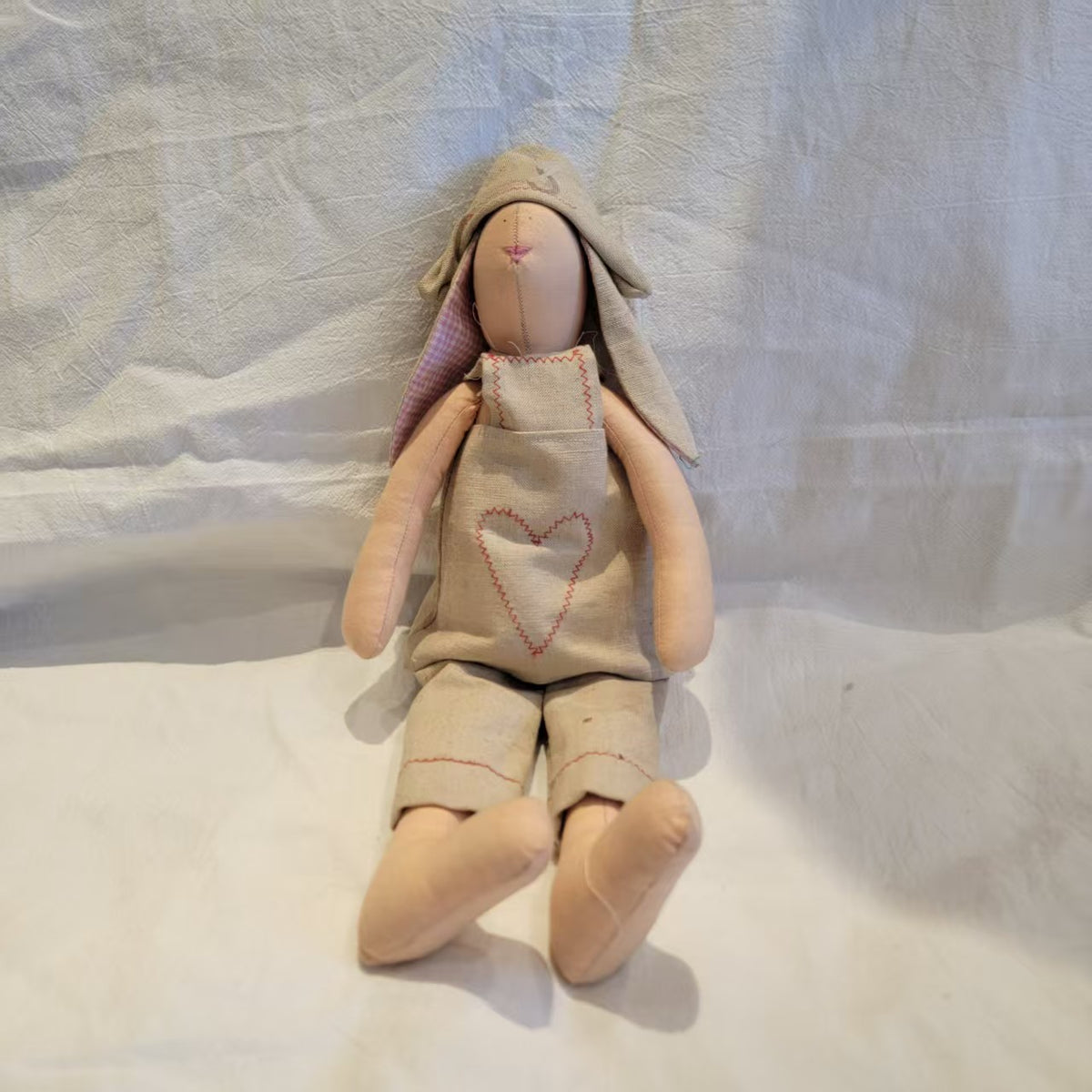 Natural Linen Rabbit Plush Toy – Hand-Stitched Keepsake for Baby Showers & Easter