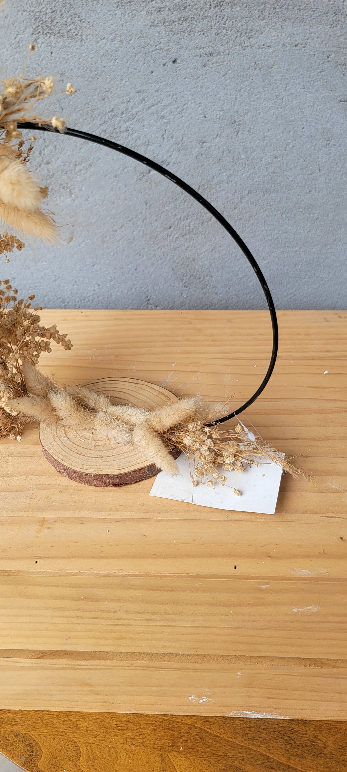 Handmade Dried Flower Hoop Table Centerpiece, Boho Bunny Tail Grass Floral Standing Wreath, Rustic Autumn Table Decor