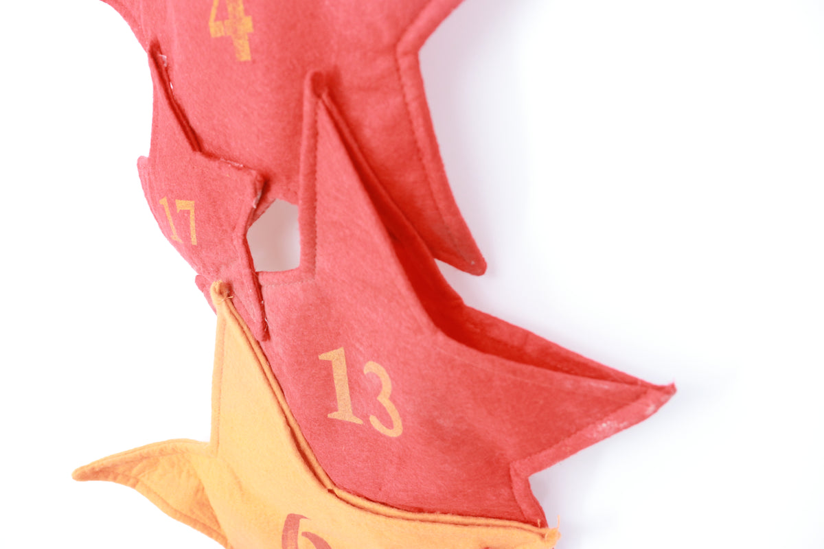 Fabric Star Advent Calendar Christmas Countdown Decoration 1-24 for Festive Home & Holiday Season