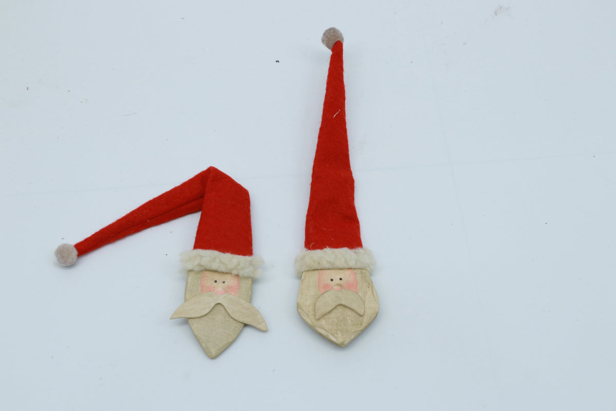 Rustic Santa Bottle Topper with Flexible Wire Hangable Christmas Decor for Bottles Gifts & More 2pcs/packet